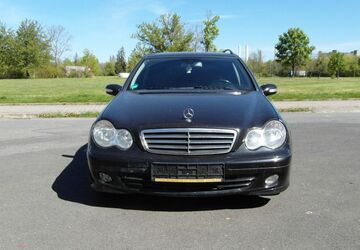 Mercedes-Benz C 220 334.476 km 1.699 &euro; Dresden 01237