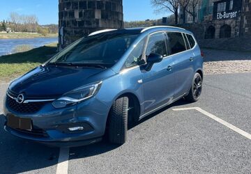 Opel Zafira 193.000 km 7.200 &euro; Dresden 01069