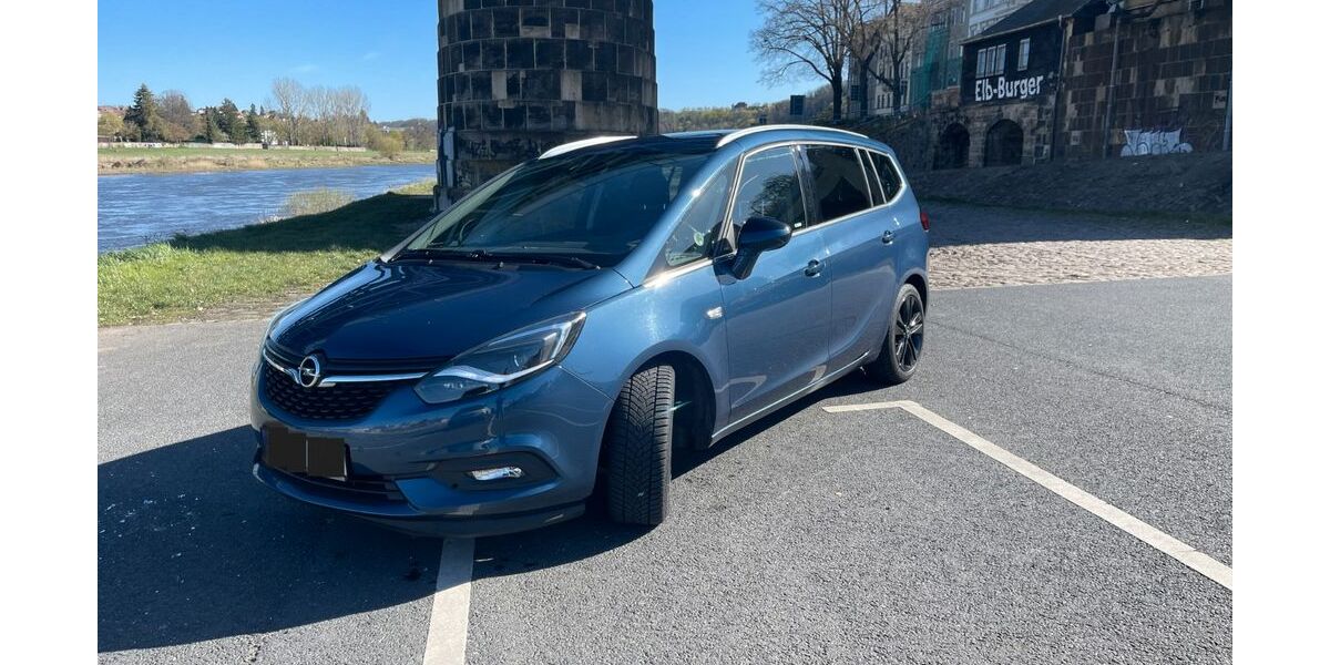 Opel Zafira 193.000 km 7.400 &euro; Dresden 01069
