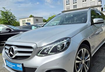Mercedes-Benz E 220 164.000 km 13.900 &euro; Dresden 01067