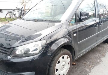 VW Caddy 140.000 km 15.990 &euro; Dresden 01139