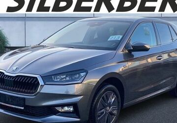 Skoda Fabia 8.000 km 22.449 &euro; Radeberg 01454