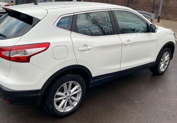 Nissan Qashqai 113.000 km 11.200 &euro; Dresden 01187