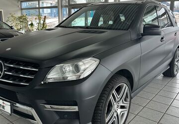 Mercedes-Benz ML 350 298.478 km 13.999 &euro; Kesselsdorf 01723