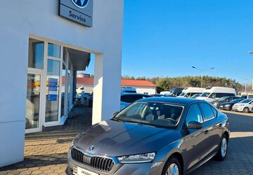 Skoda Octavia 24.000 km 20.990 &euro; Königsbrück 01936