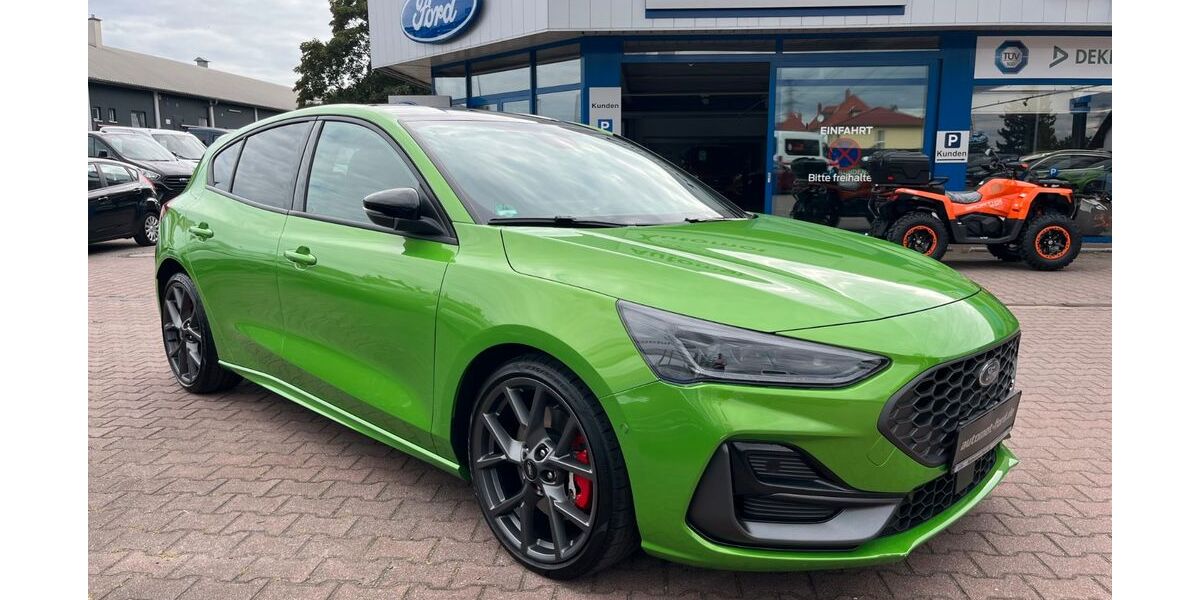 Ford Focus 16.718 km 33.950 &euro; Heidenau 01809