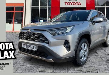 Toyota RAV 4 34.000 km 32.680 &euro; Dresden 01139