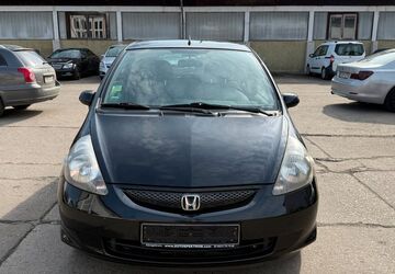 Honda Jazz 142.703 km 2.700 &euro; Dresden 01159