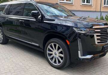 Cadillac Escalade 115.000 km 89.990 &euro; Dresden 01159