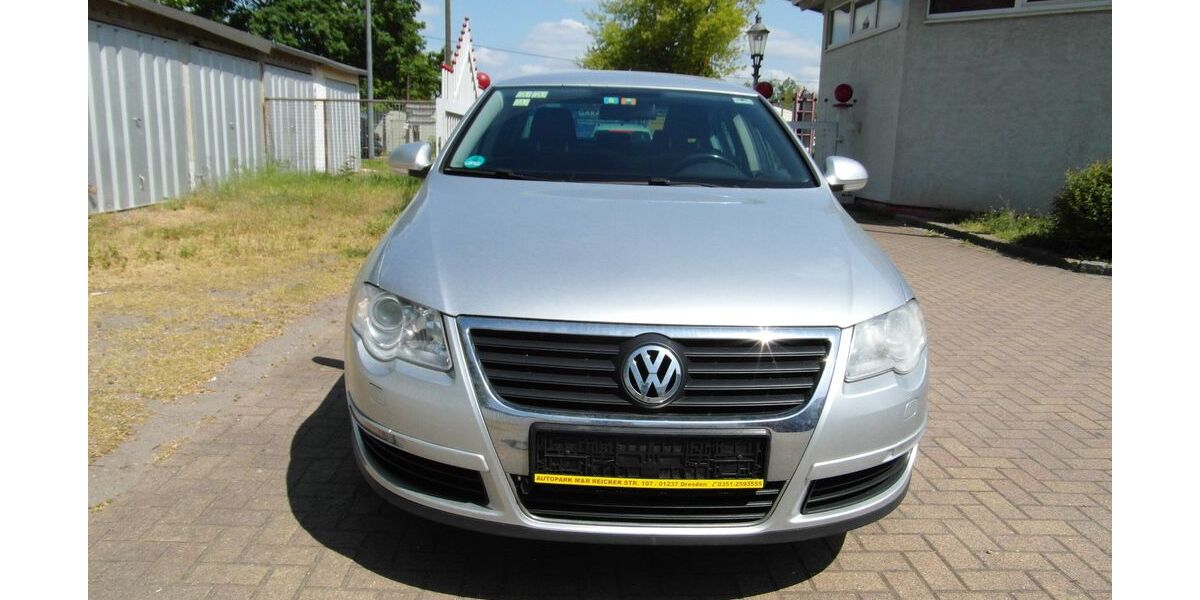 VW Passat 285.836 km 2.200 &euro; Dresden 01237