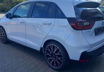 Honda Jazz 7.399 km 28.500 &euro; Großröhrsdorf OT Bretnig 01900
