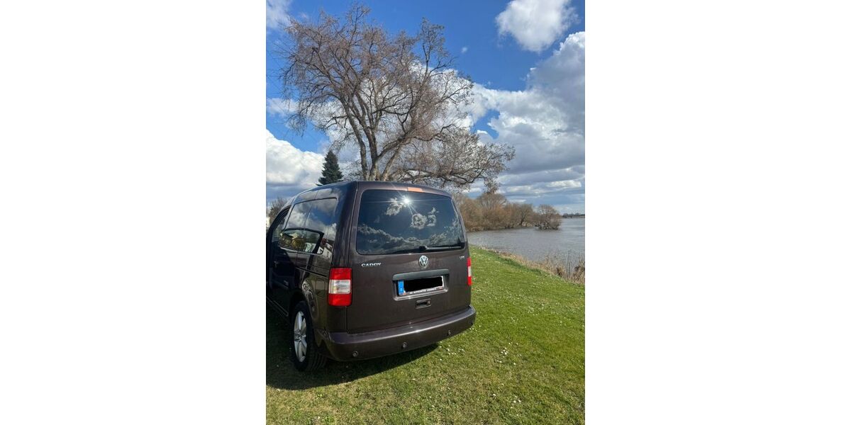 VW Caddy 195.500 km 7.500 &euro; Radebeul 01445