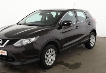 Nissan Qashqai 100.682 km 11.470 &euro; Dresden 01187