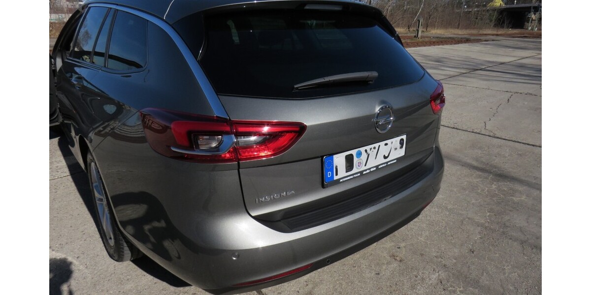 Opel Insignia B ST 59.990 km 16.950 &euro; RADEBERG 01454