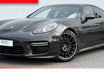 Porsche Panamera 80.000 km 52.990 &euro; Coswig 01640
