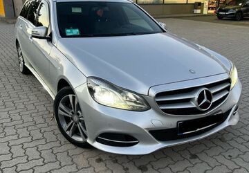 Mercedes-Benz E 200 285.000 km 7.000 &euro; Dresden 01067