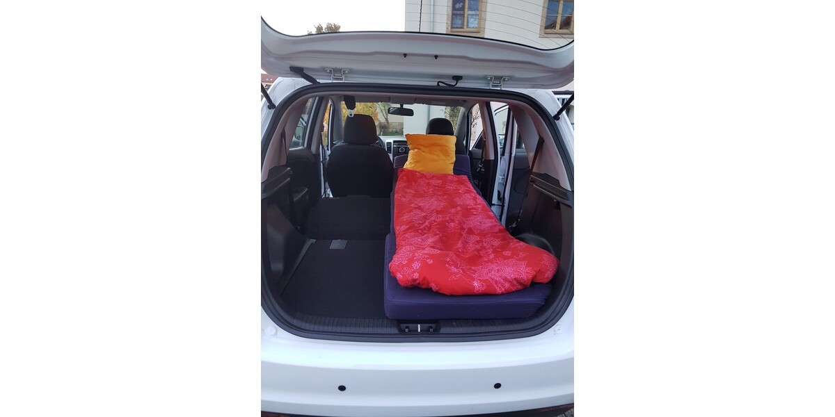 Kia Venga 101.000 km 7.500 &euro; Dresden 01067