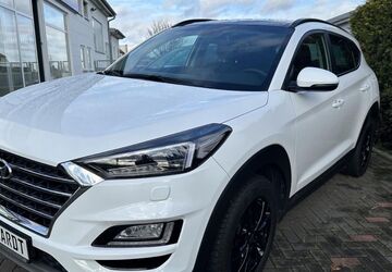 Hyundai TUCSON 97.800 km 16.990 &euro; Dresden 01156