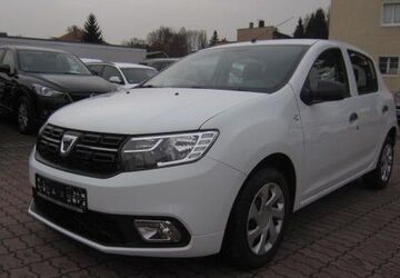 Dacia Sandero 35.231 km 8.299 &euro; Dresden 01219