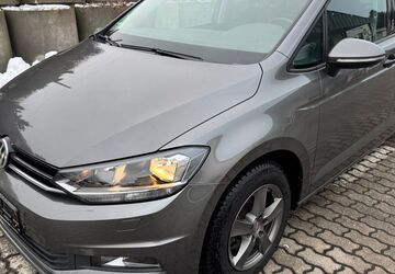 VW Touran 239.200 km 9.990 &euro; Dresden 01157