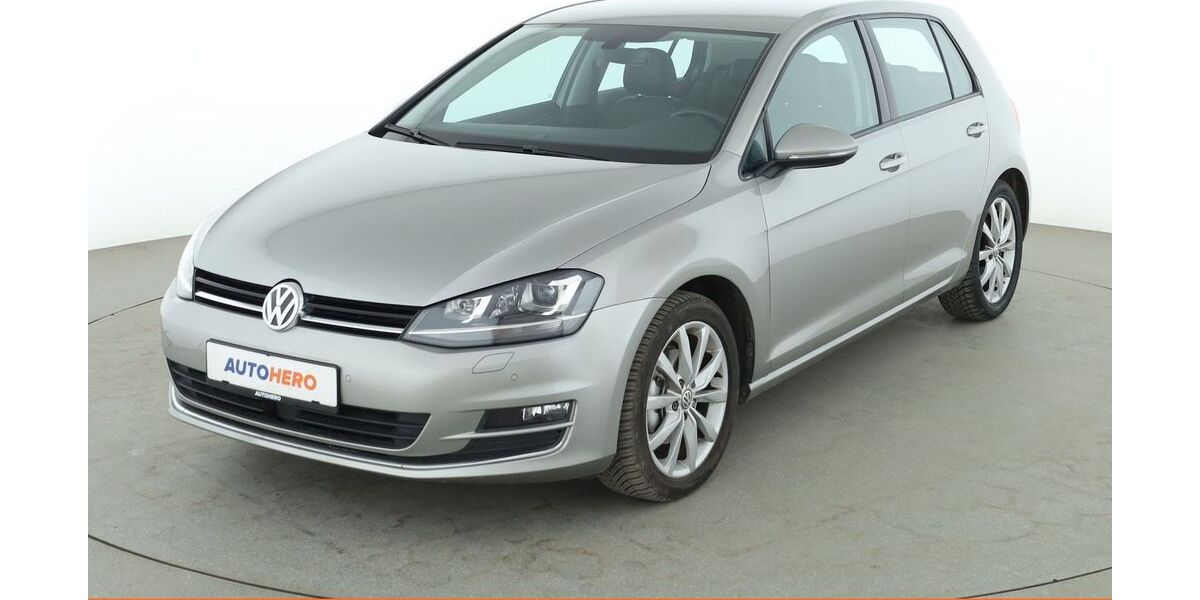 VW Golf 24.736 km 17.090 &euro; Dresden 01187