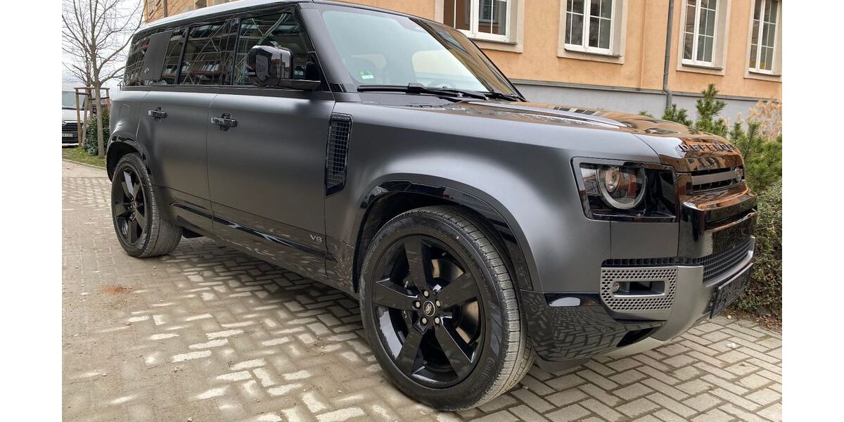 Land Rover Defender 35.000 km 119.999 &euro; Dresden 01159