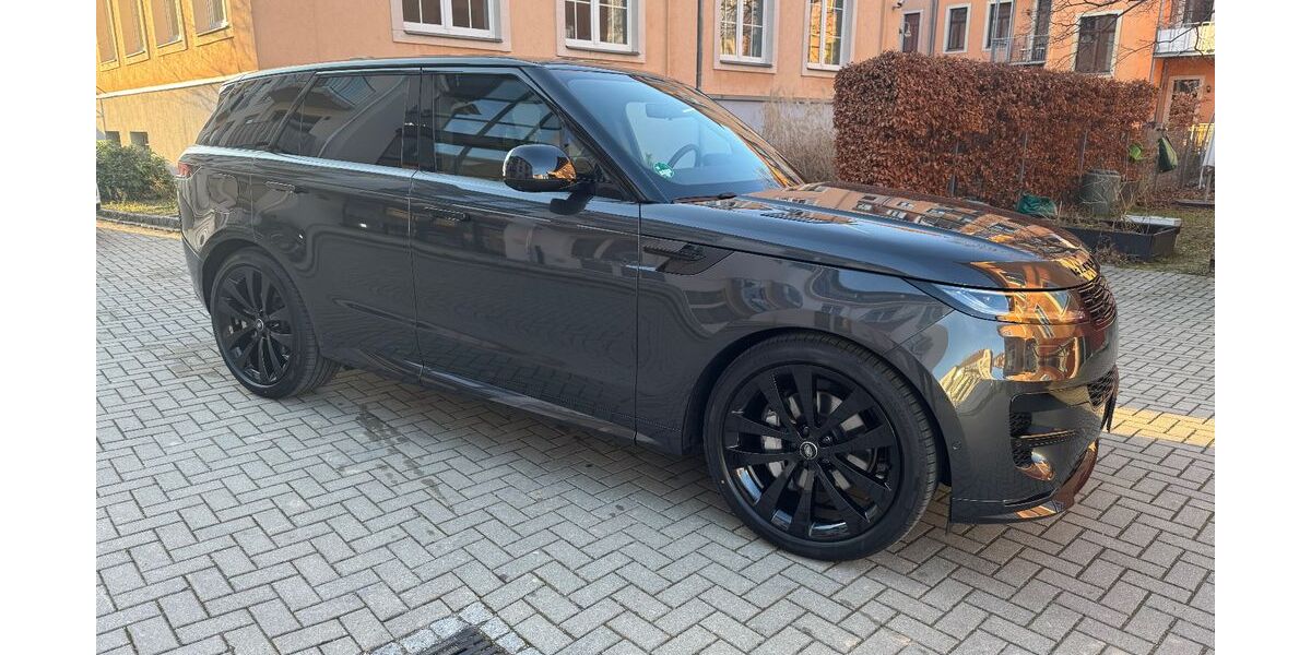Land Rover Range Rover Sport 9.900 km 127.890 &euro; Dresden 01159