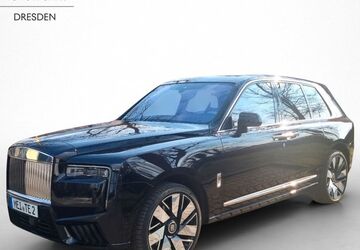 Rolls Royce Cullinan 4.500 km 523.005 &euro; Radebeul 01445