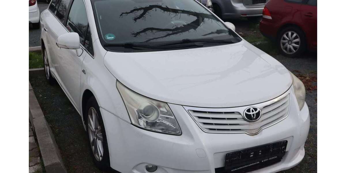 Toyota Avensis 290.000 km 3.500 &euro; Dresden 01237