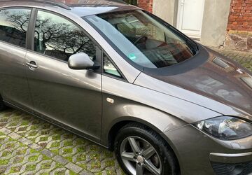 Seat Altea 111.000 km 8.888 &euro; Dresden 01139