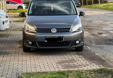 VW Touran 81.209 km 14.200 &euro; Dresden 01069