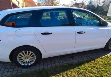 Peugeot 308 125.000 km 5.999 &euro; Wilsdruff 01723