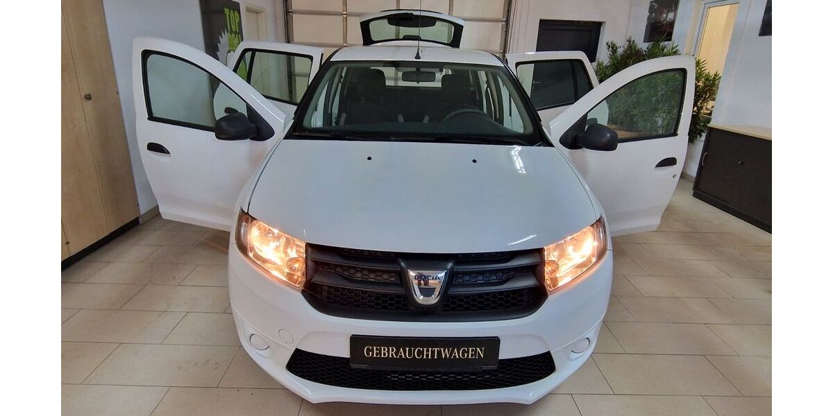Dacia Logan 175.000 km 4.000 &euro; Dresden 01139