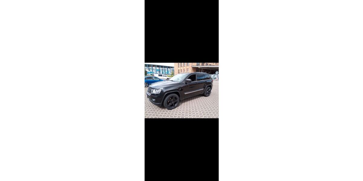 Jeep Grand Cherokee 159.500 km 11.990 &euro; Dresden 01326