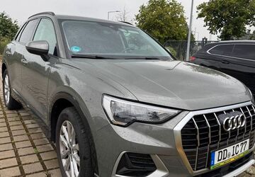 Audi Q3 53.000 km 31.000 &euro; Dresden 01187