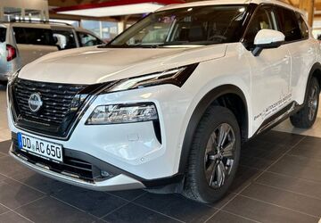 Nissan X-Trail 8.000 km 39.990 &euro; Dresden 01328