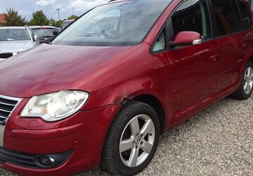 VW Touran 324.211 km 2.300 &euro; Dresden 01219