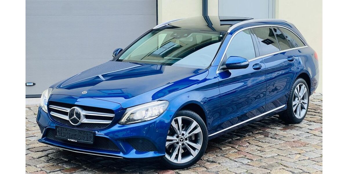 Mercedes-Benz C 300 144.734 km 24.990 &euro; Dresden 01257