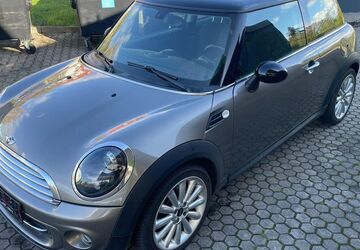 Mini Cooper 111.000 km 6.999 &euro; Dresden 01139