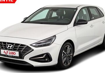 Hyundai i30 43.842 km 17.950 &euro; Dresden 01069