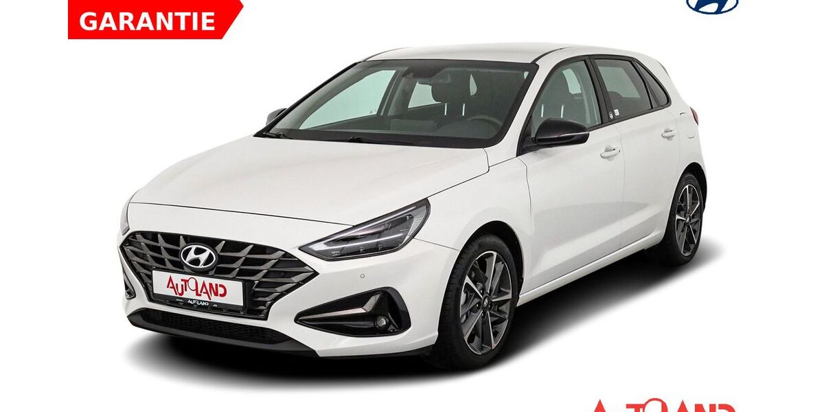 Hyundai i30 43.842 km 17.950 &euro; Dresden 01069