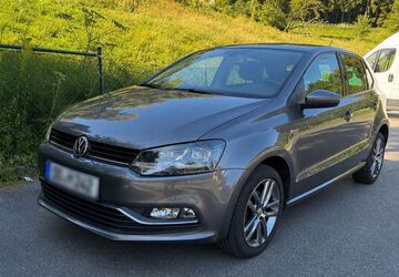 VW Polo 64.986 km 9.450 &euro; Dresden 01159