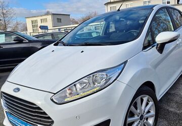 Ford Fiesta 150.000 km 7.500 &euro; Dresden 01067