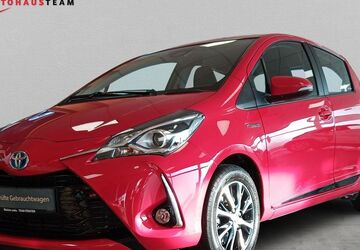 Toyota Yaris 34.093 km 14.490 &euro; Pirna 01796
