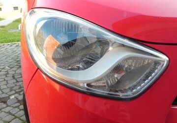 Hyundai i10 123.500 km 2.999 &euro; dresden 01237