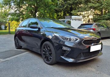 Kia ceed / Ceed 56.680 km 15.499 &euro; Dresden 01307