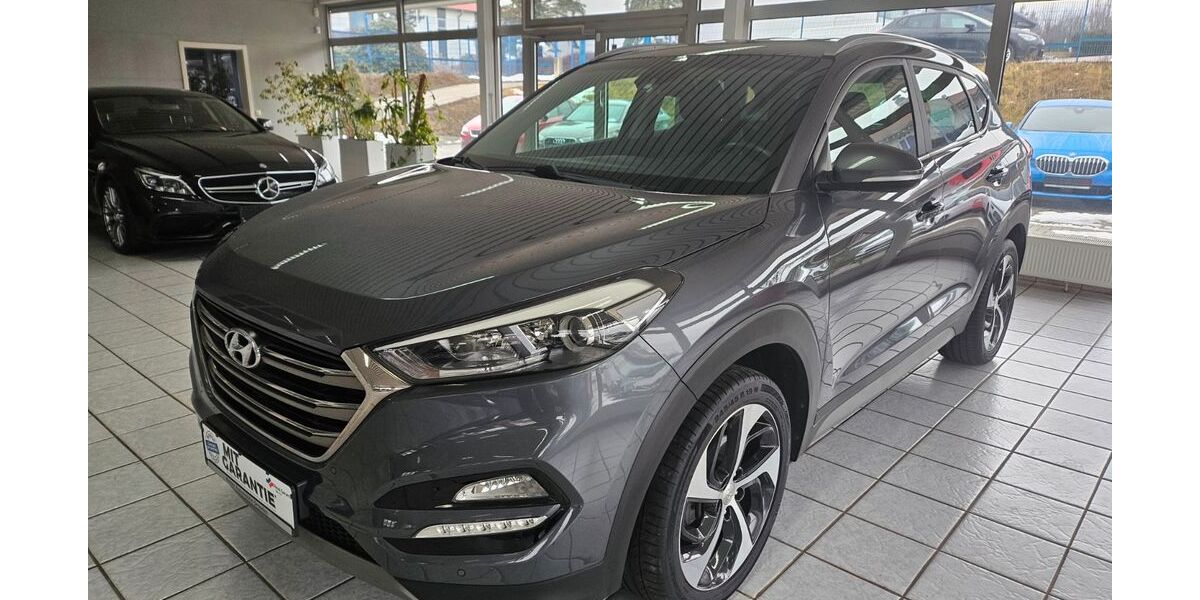Hyundai TUCSON 69.614 km 18.499 &euro; Kesselsdorf 01723