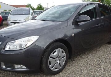 Opel Insignia 196.300 km 2.900 &euro; Dresden 01219