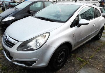 Opel Corsa 192.000 km 1.400 &euro; Dresden 01237