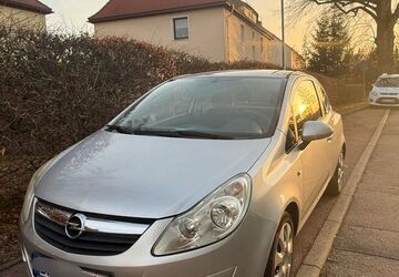 Opel Corsa 64.498 km 3.890 &euro; Dresden 01069